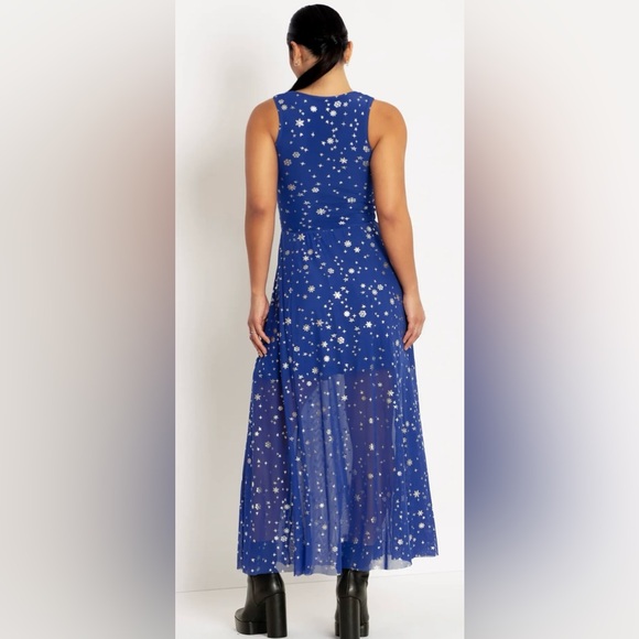 Blackmilk Christmas Star Blue V-Neck Maxi Dress - Limited - Picture 2 of 6